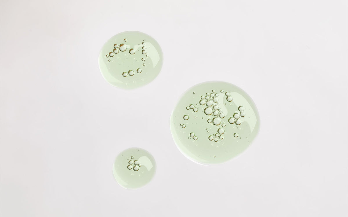 Cucumber Tea Brightening Eye Serum